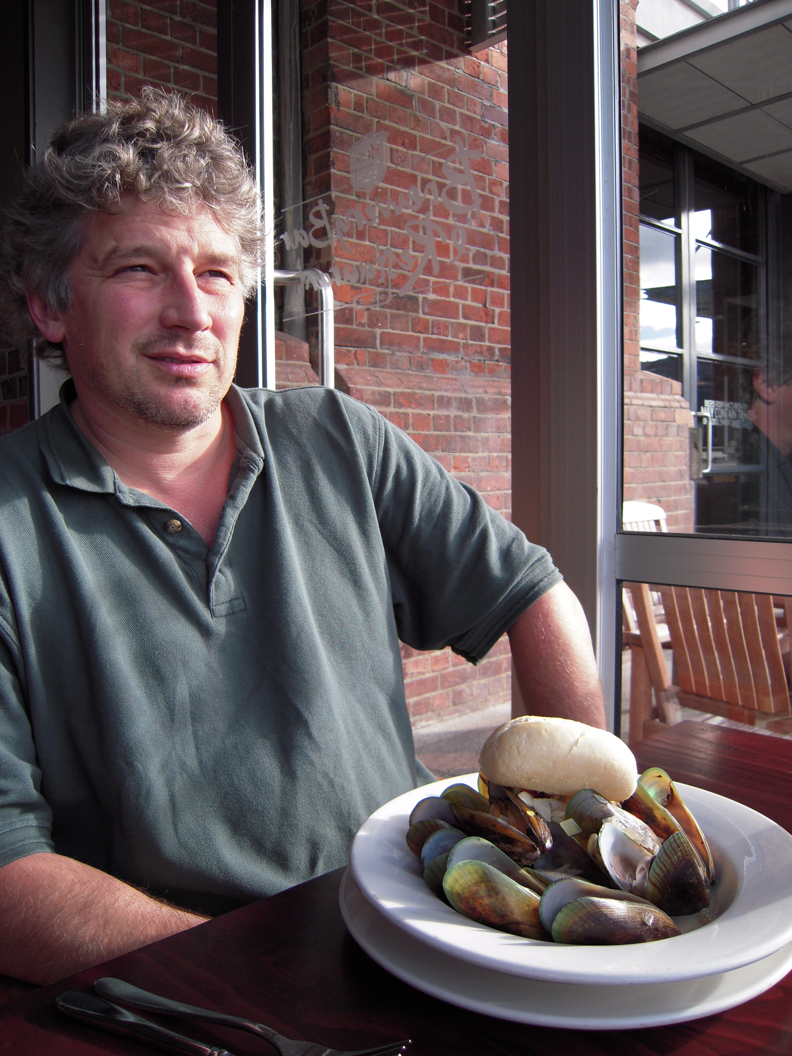 Raw is risky Noro sickens 180 at UK hospital because someone thought bringing raw mussels in